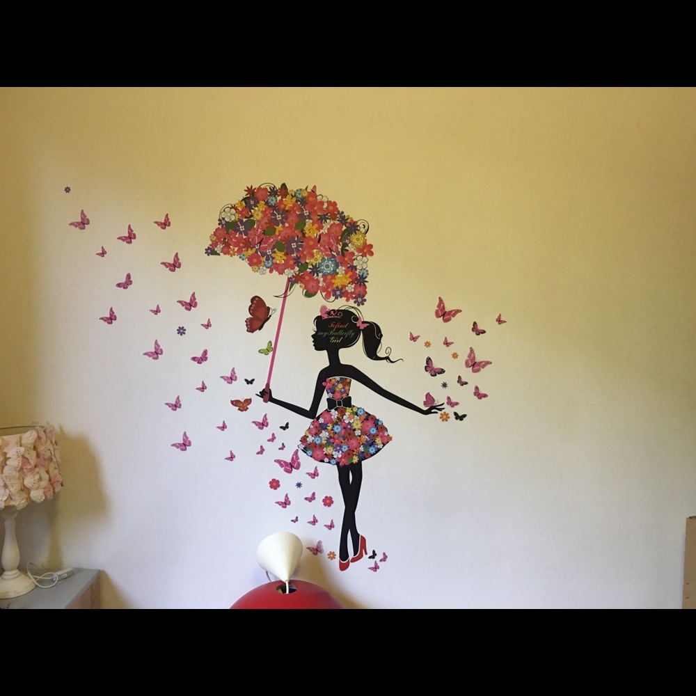 Meet your Posher, Nadia